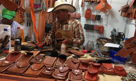 Más de 250 artesanos potosinos en la FENAPO 2017
