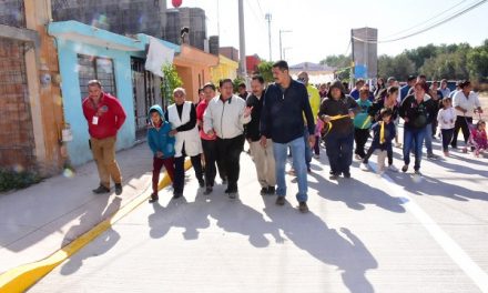 GHV inauguró pavimentación calle Cuautla